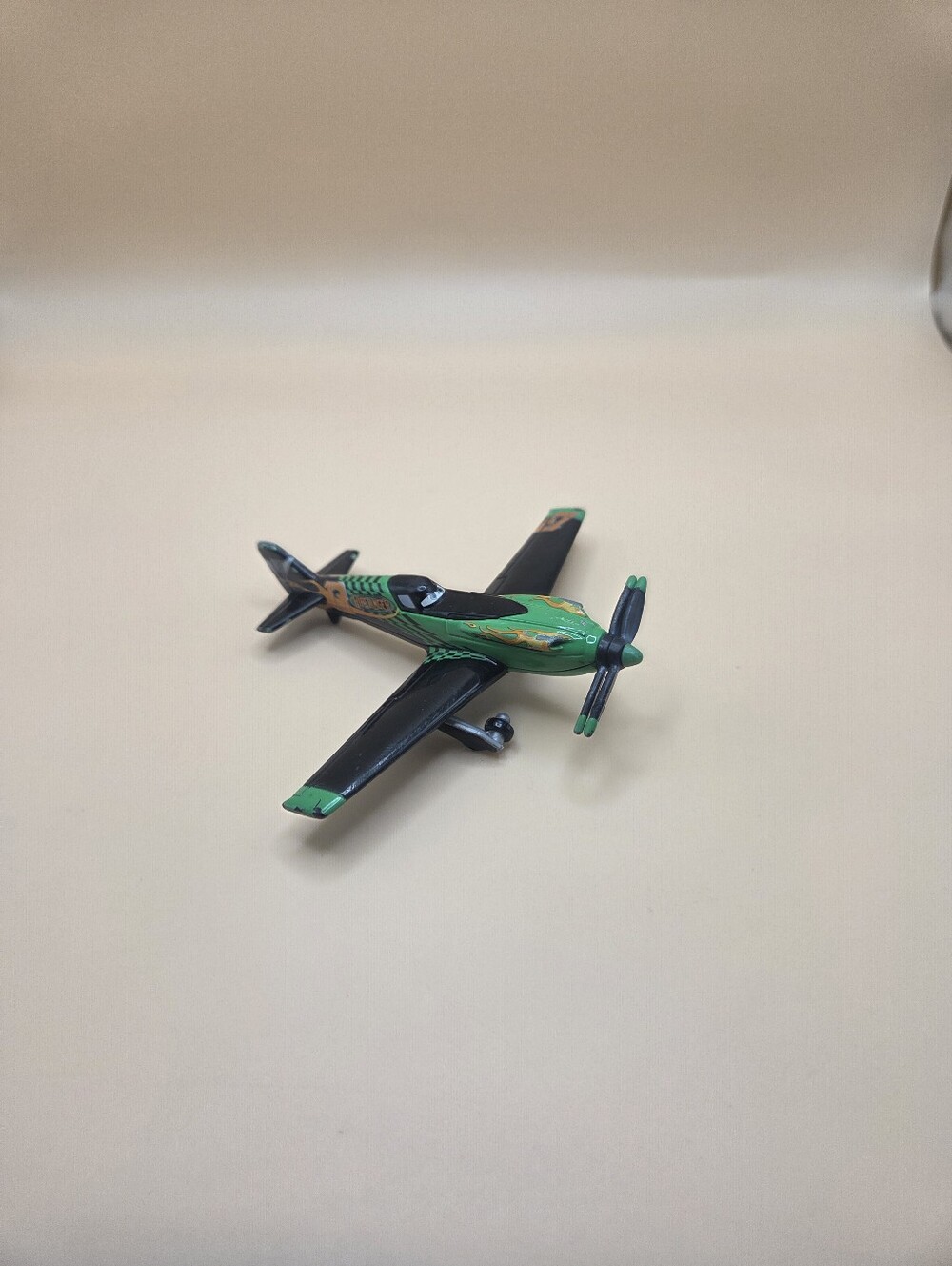 Disney Planes Riplinger Die-Cast Toy Airplane - Green/Black Racing Plane 2012